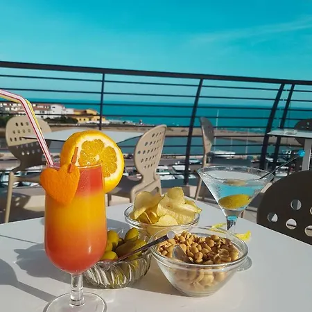 Hotel Roma 3*