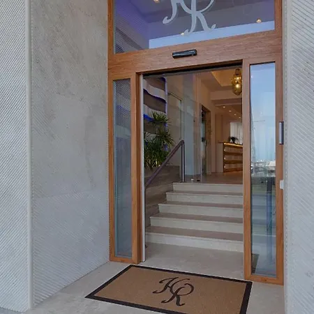 Roma Hotel 3*